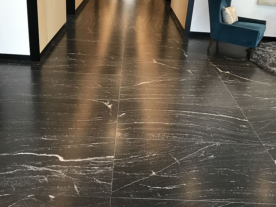 墨西哥公寓樓臺面板工程