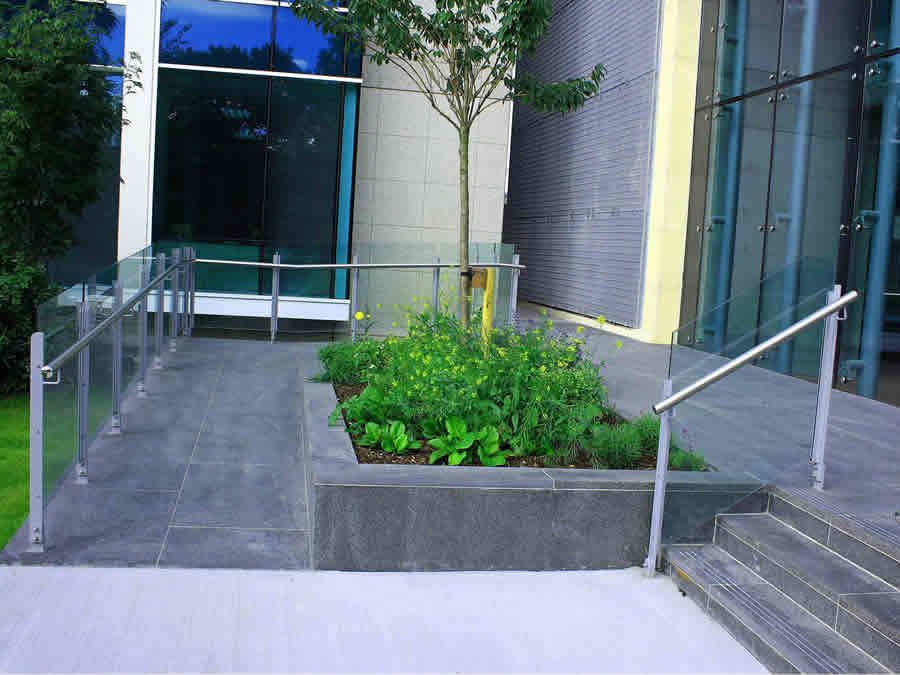 愛爾蘭大通商業(yè)大廈工程