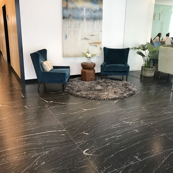 墨西哥公寓樓臺面板工程