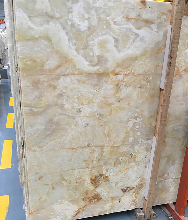 Champagne Onyx