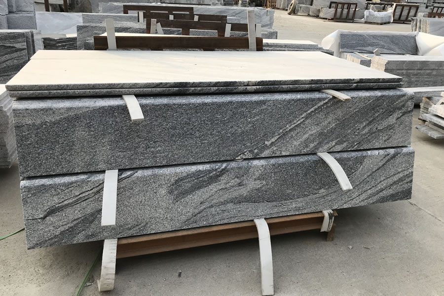 Santiago Viscont White