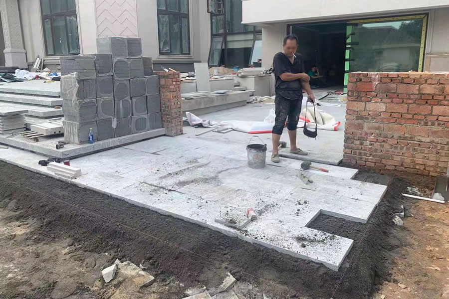 Viscount White (Dark)