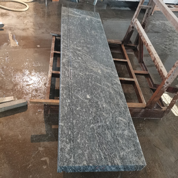 Viscount White (Dark)