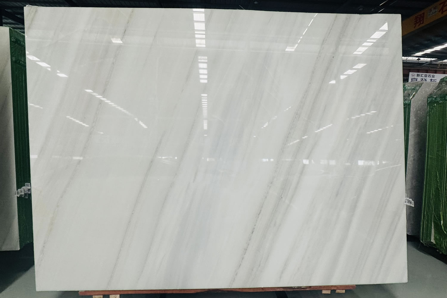 Finland White with Cross-cut